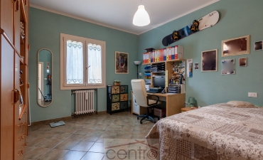 Marano di Gaggio M, appartamento ristrutturato con ingresso indipendente, garage doppio e terreno privato_21