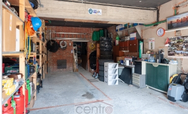Marano di Gaggio M, appartamento ristrutturato con ingresso indipendente, garage doppio e terreno privato_24