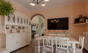 Marano di Gaggio M, appartamento ristrutturato con ingresso indipendente, garage doppio e terreno privato_7