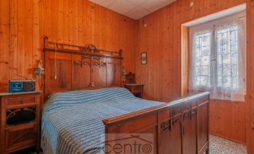 IL BORGO: COMPLESSO CON 3 APPARTAMENTI E TERRENI in località Montione, nella zona splendida vicino al Borgo La Scola._12