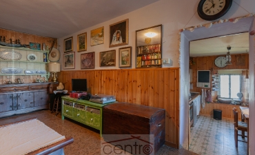 IL BORGO: COMPLESSO CON 3 APPARTAMENTI E TERRENI in località Montione, nella zona splendida vicino al Borgo La Scola._15