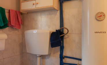 IL BORGO: COMPLESSO CON 3 APPARTAMENTI E TERRENI in località Montione, nella zona splendida vicino al Borgo La Scola._19