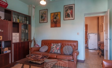 IL BORGO: COMPLESSO CON 3 APPARTAMENTI E TERRENI in località Montione, nella zona splendida vicino al Borgo La Scola._27