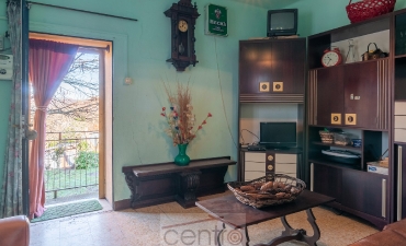 IL BORGO: COMPLESSO CON 3 APPARTAMENTI E TERRENI in località Montione, nella zona splendida vicino al Borgo La Scola._28
