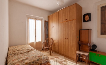 IL BORGO: COMPLESSO CON 3 APPARTAMENTI E TERRENI in località Montione, nella zona splendida vicino al Borgo La Scola._31