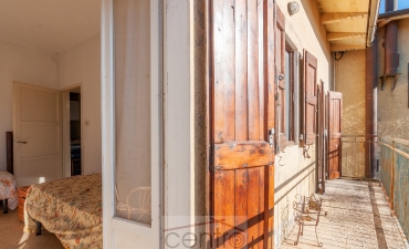 IL BORGO: COMPLESSO CON 3 APPARTAMENTI E TERRENI in località Montione, nella zona splendida vicino al Borgo La Scola._34