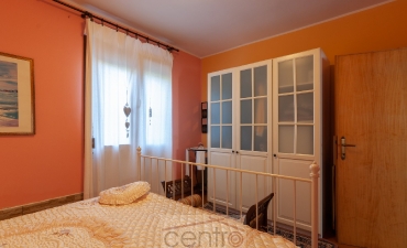 CASA DEI TRE CAMINI: VILLA BIFAMILIARE CON PISCINA_18
