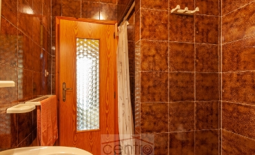 CASA DEI TRE CAMINI: VILLA BIFAMILIARE CON PISCINA_35