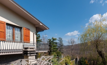 CASA DEI TRE CAMINI: VILLA BIFAMILIARE CON PISCINA_5